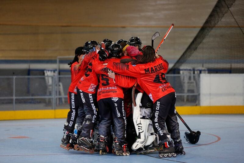 EHC Élite Femenino derrota a CHL Aranda de Duero